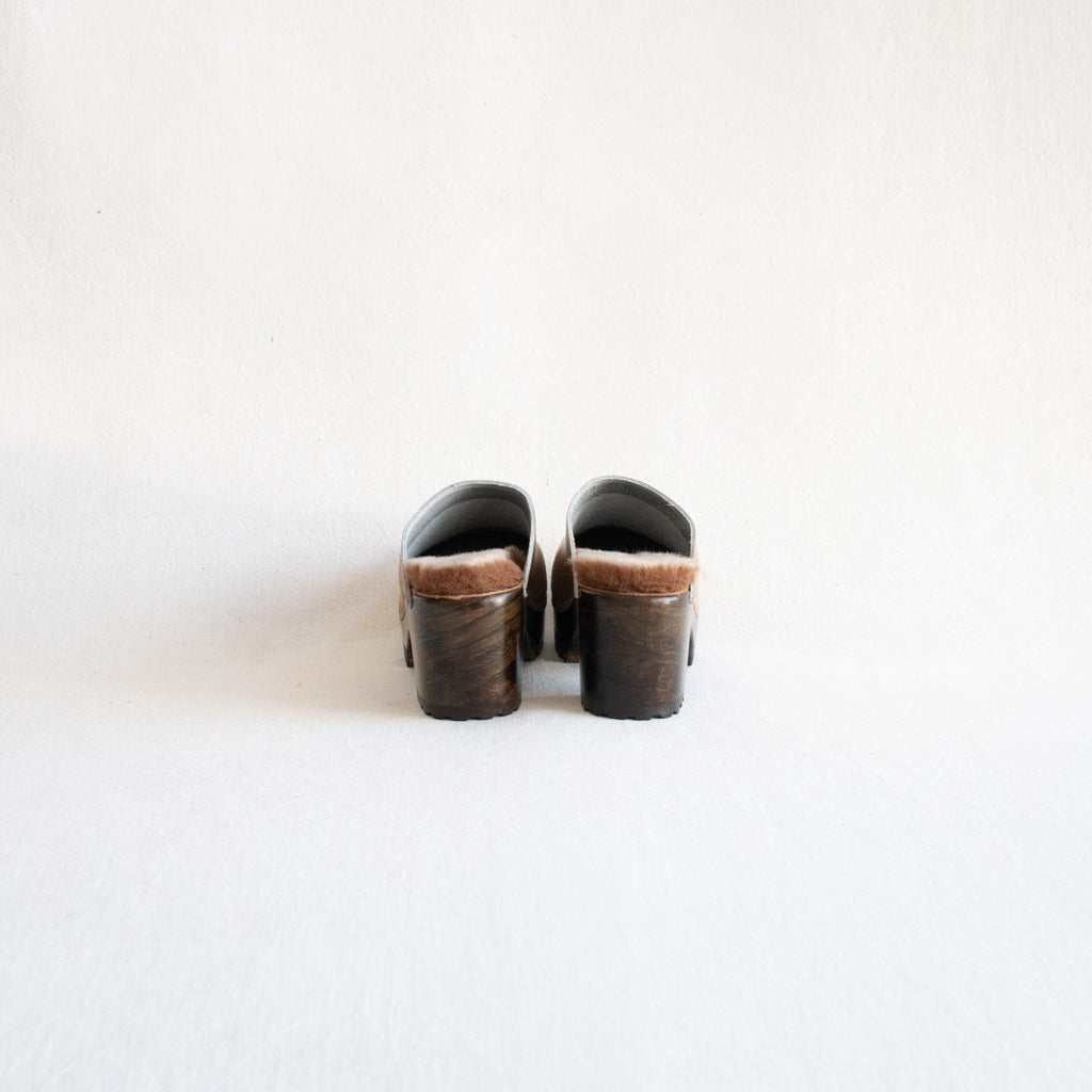 No.6 Liza Clog on Mid Tread - Khaki