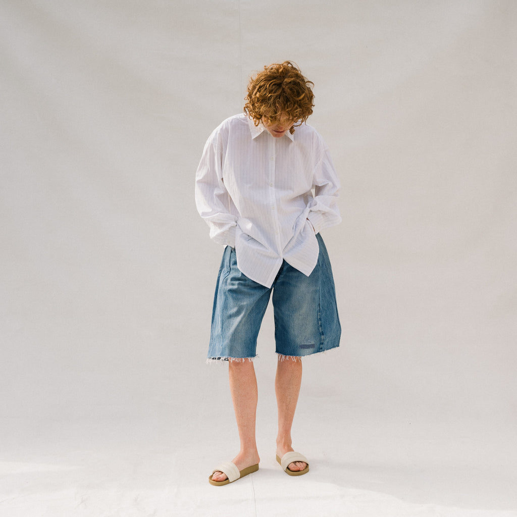 Alberta Shirt - White w/ Fine Grey Stripe