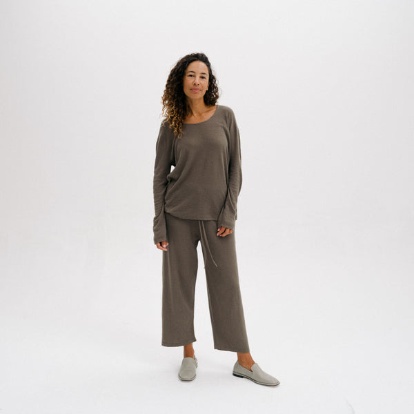 Crepe Capri Pants - Rock