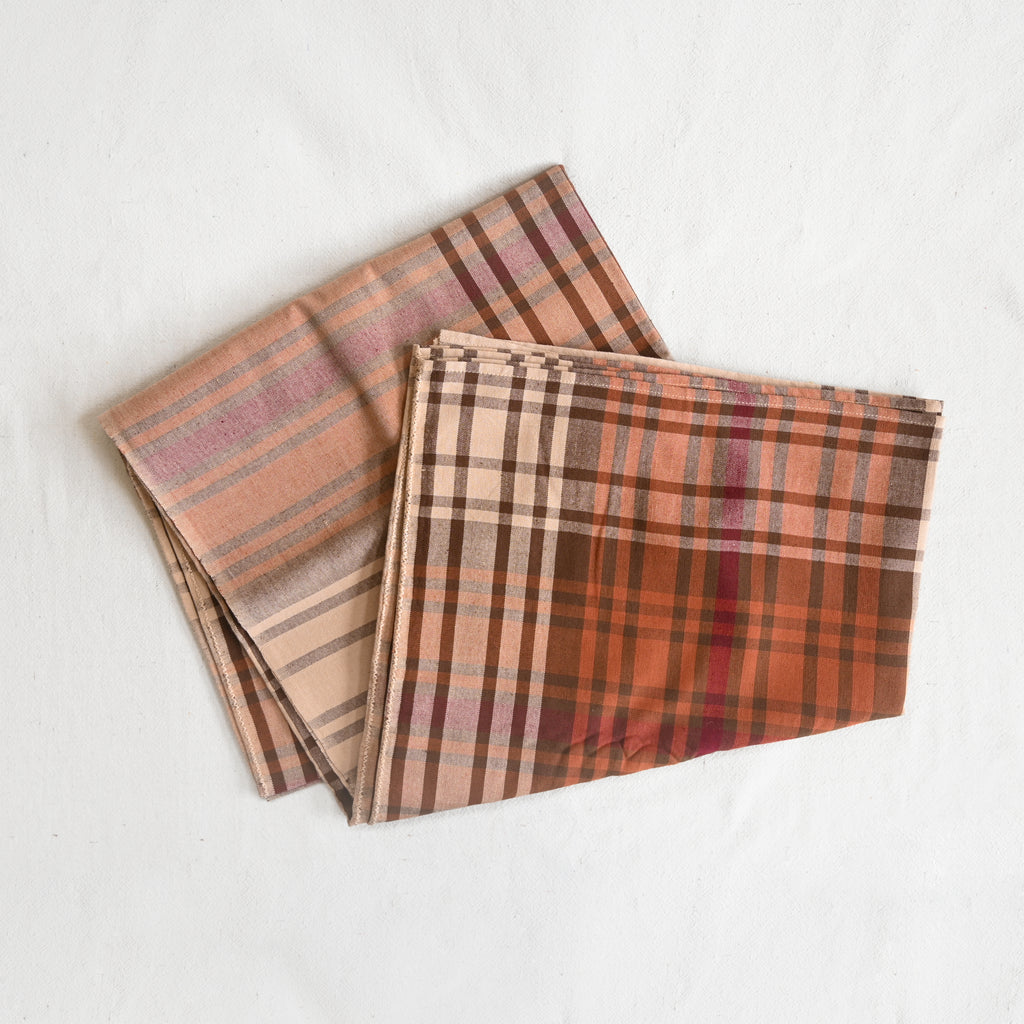 Hazy Plaid Tablecloth - Russet