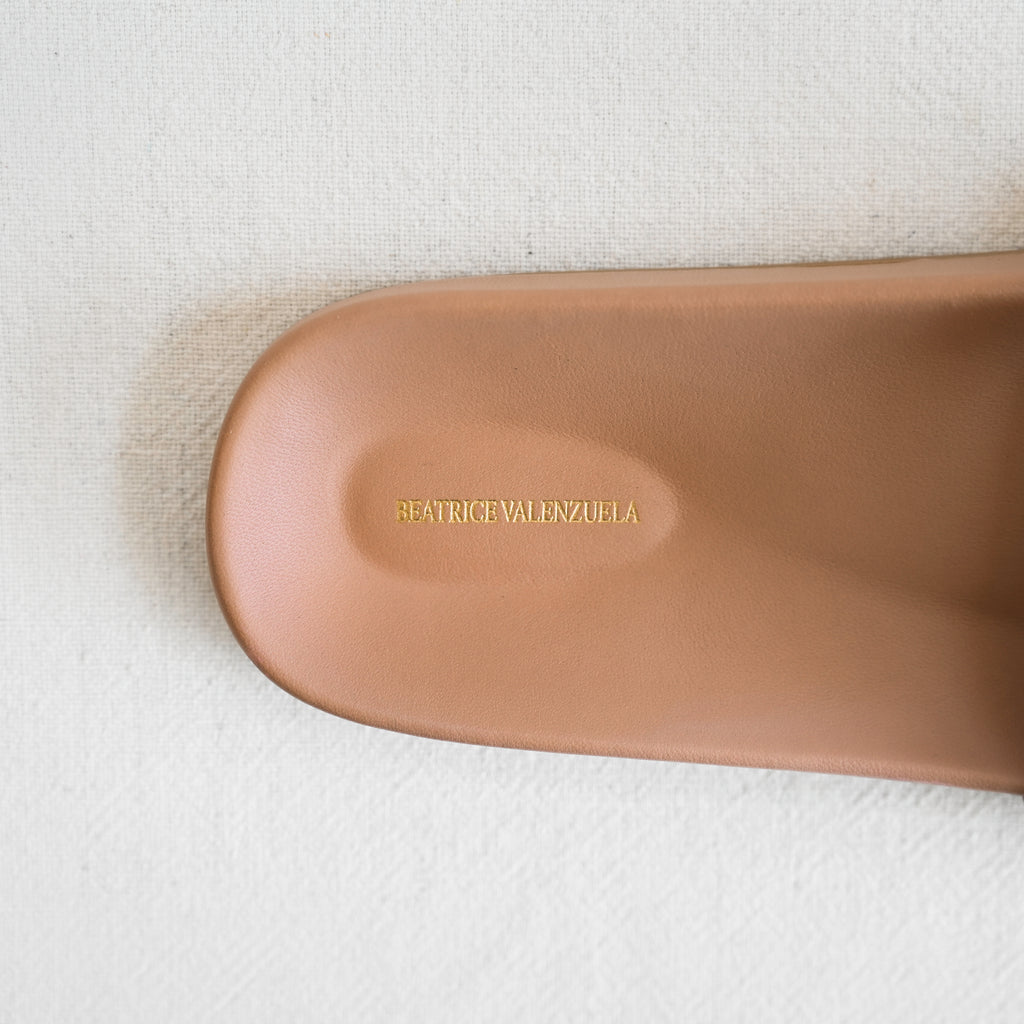 Monocolor Sandalia - Fawn