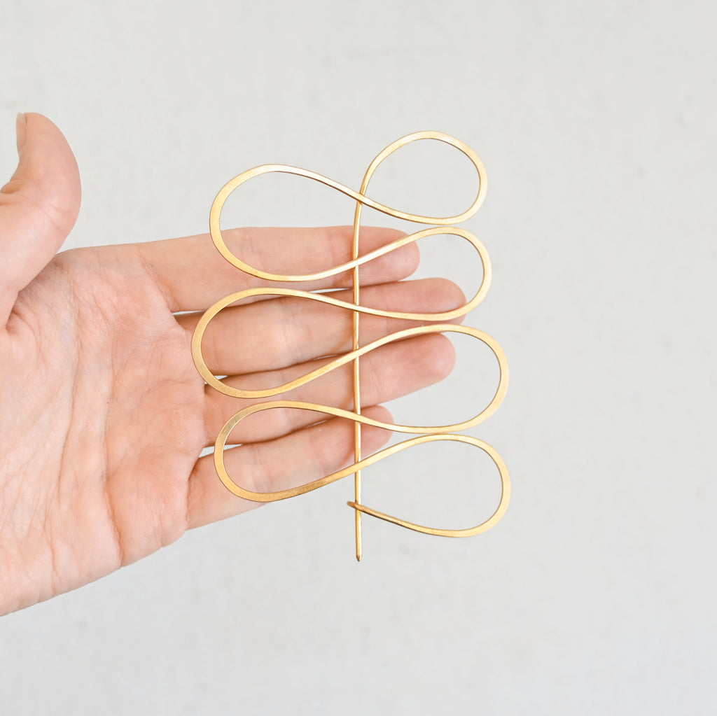 Wave Brass Brooch