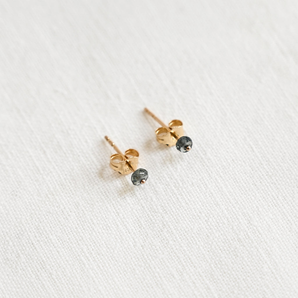 Sapphire Stud - Blue Grey