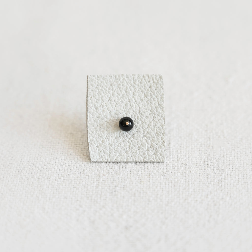 Onyx Bead Stud