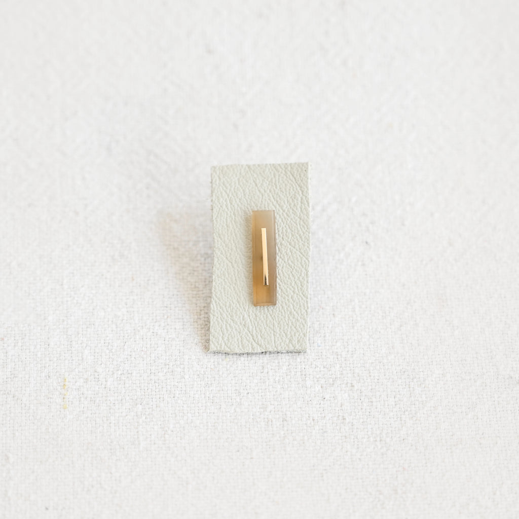 Chalcedony Stud - Pale Violet