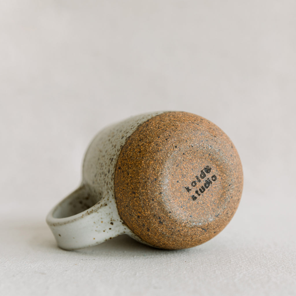 Hokkori Mug - Brown